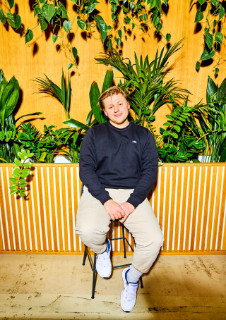 Cosmopola - El Hotzo for DER SPIEGEL by NORMAN KONRAD