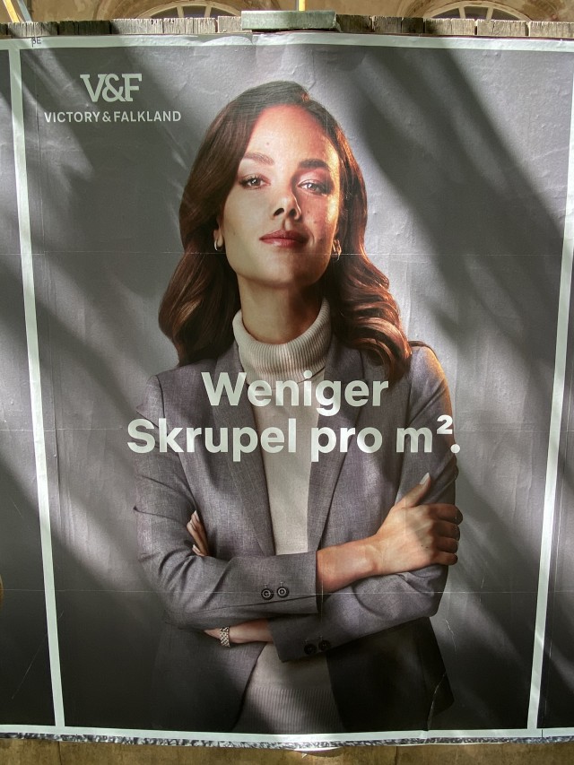 Cosmopola - Björn Ewers - Betonrausch - A NETFLIX ORIGINAL Campaign with Janina Uhse