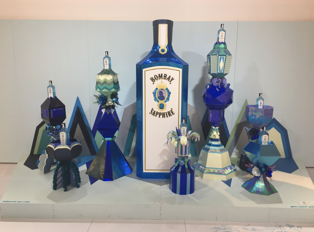 Cosmopola - Cris Wiegandt - Bombay Sapphire - Canvas Bar #stircreativity