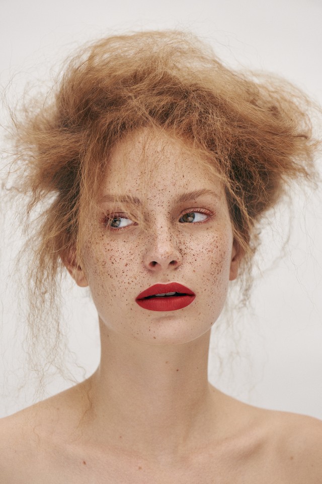 Cosmopola - Fred Leveugle - Freckles