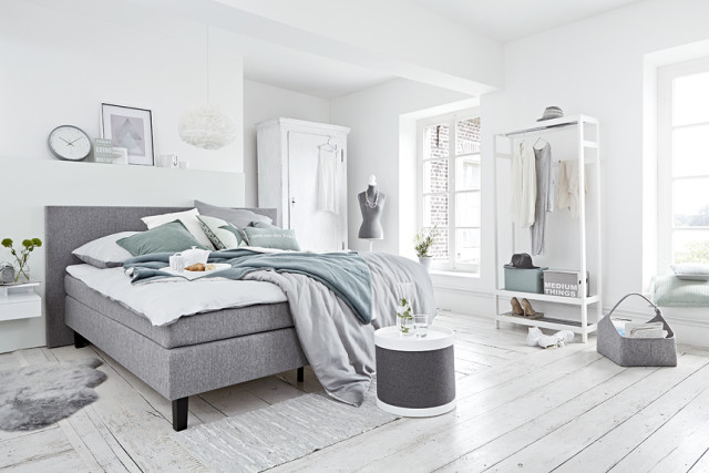 Cosmopola - Frederik Buettgen - Depot - Bed