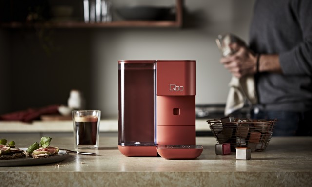 Cosmopola - Frederik Buettgen - Kaffeewelt QBO Red