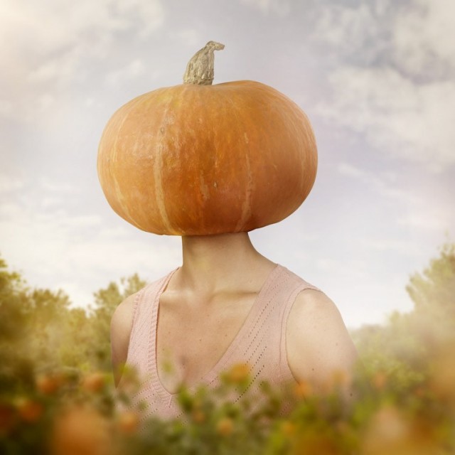Cosmopola - Manuel Archain - Square portraits - Mr and Mrs Pumkin